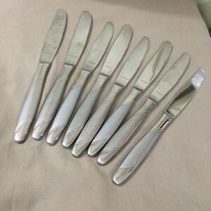 Oneida Flight Dinner Knives Set Of 8 Stainless Flatware Silverware 9.25 In